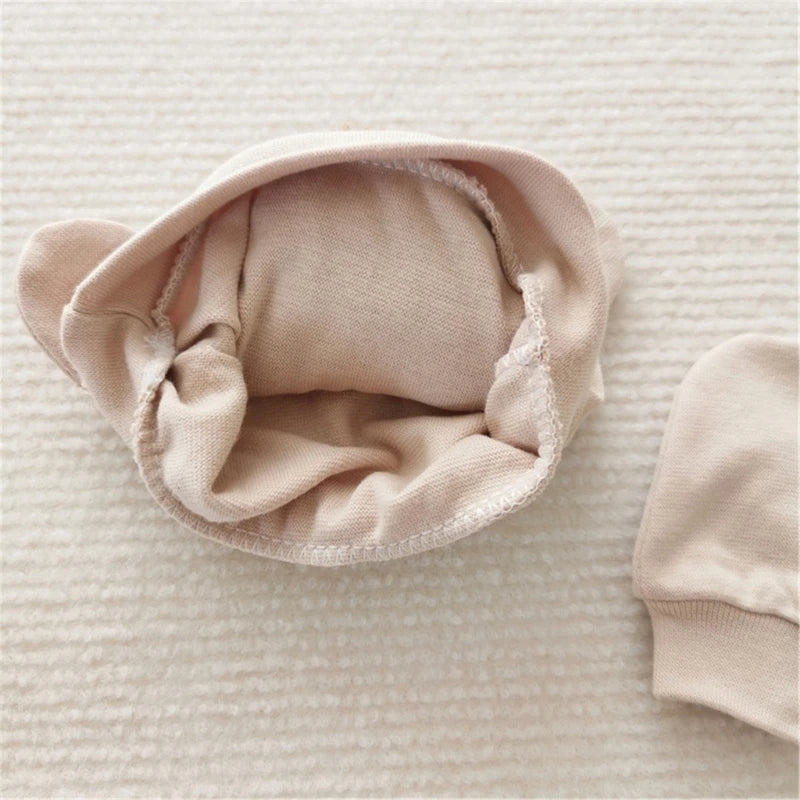 Infant Fashion Accessories Warm Hat Anti-Scratch Gloves Socks Set for Newborns