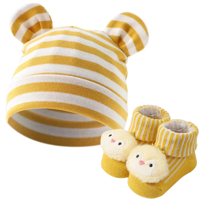 3Pcs/set Cotton Newborn Hats Striped Caps Knitted Cartoon Socks Infant Felt Cute Bear Headwraps Baby Accessories 0-6M Beanies